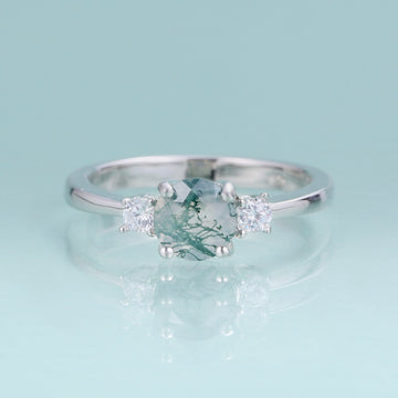 Green moss agate ring classic three-stone engagement ring in silver