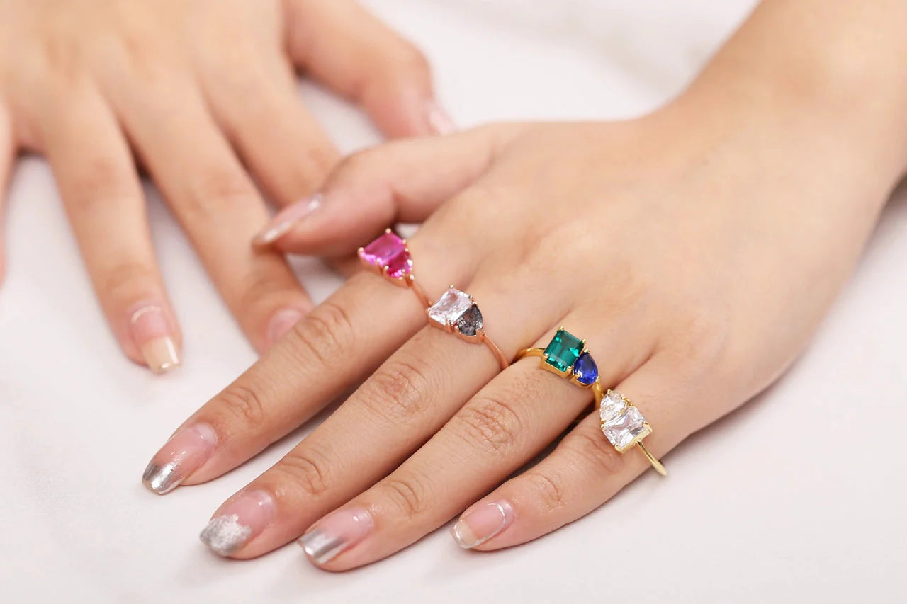 What's special about toi et moi rings? Megan Fox, Ariana Grande, Kylie Jenner... Rosery Poetry