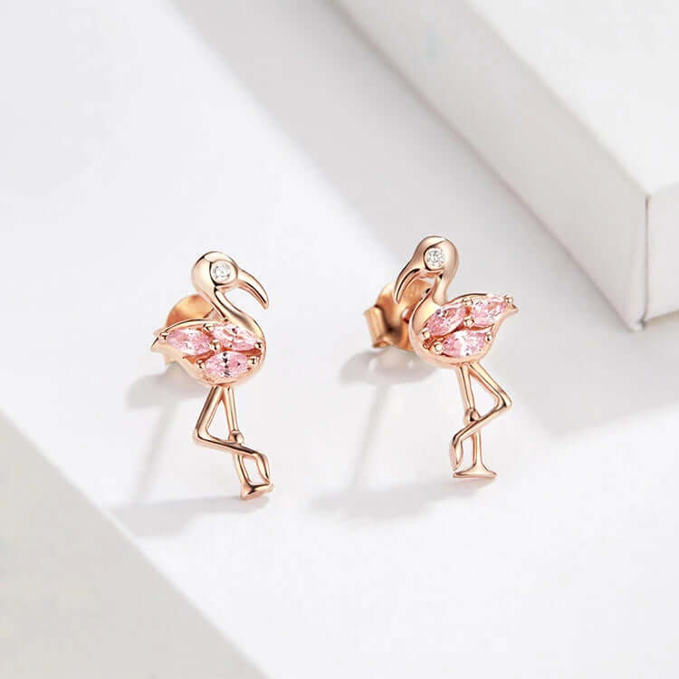 Rosegold flamingo earrings thejoue