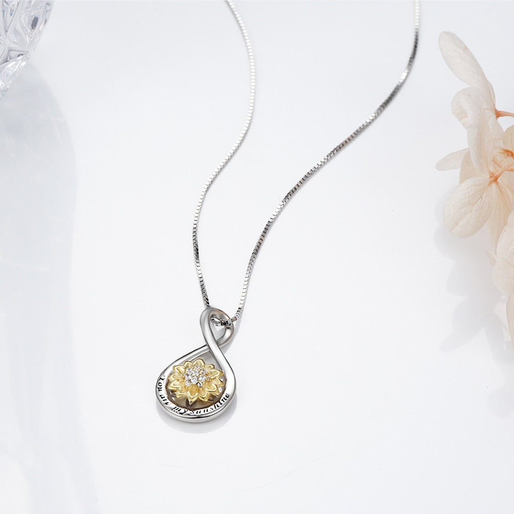 Anxiety necklace with a sunflower in sterling silver Rosery Poetry
