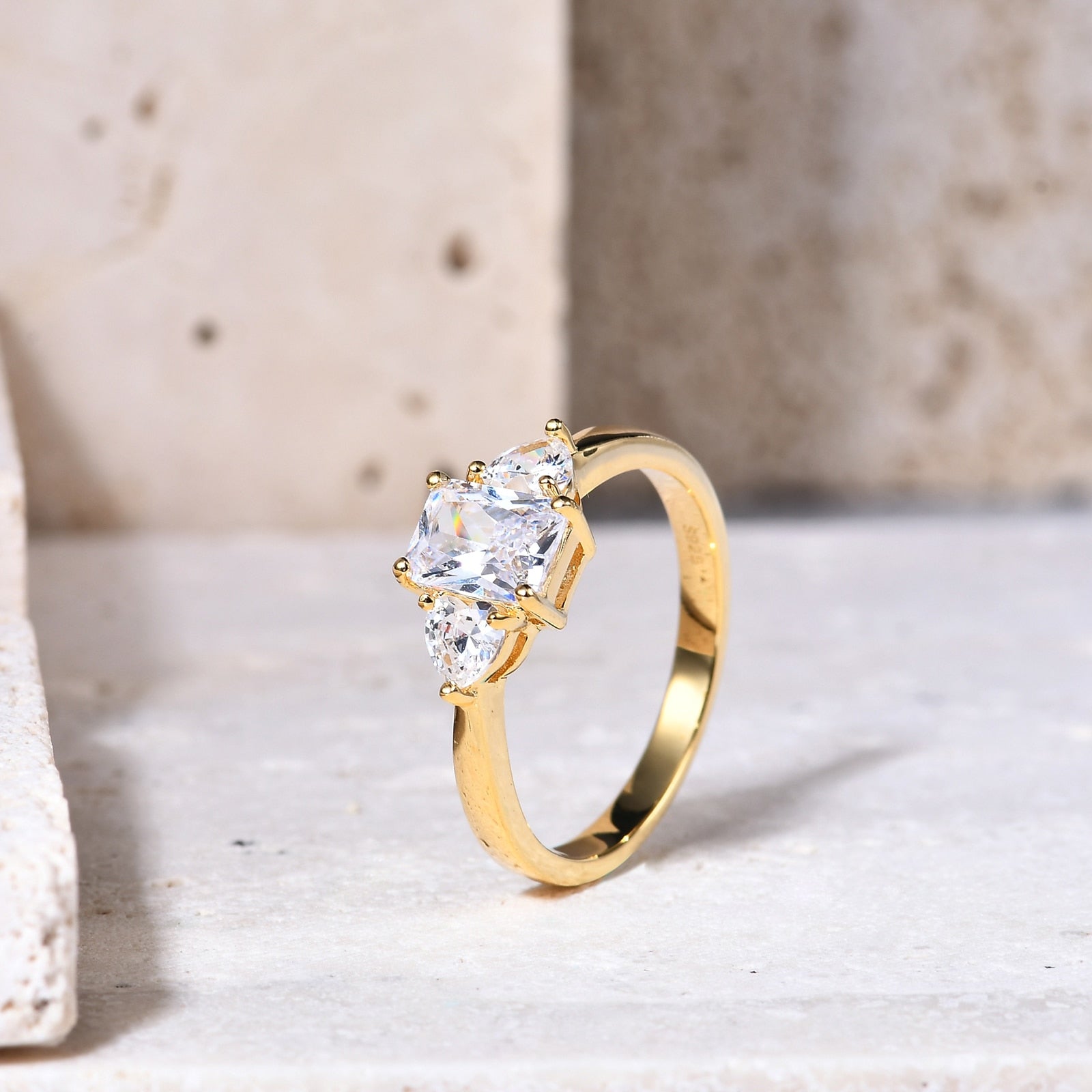 Meghan Markle's incredible diamond gift revealed | HELLO!