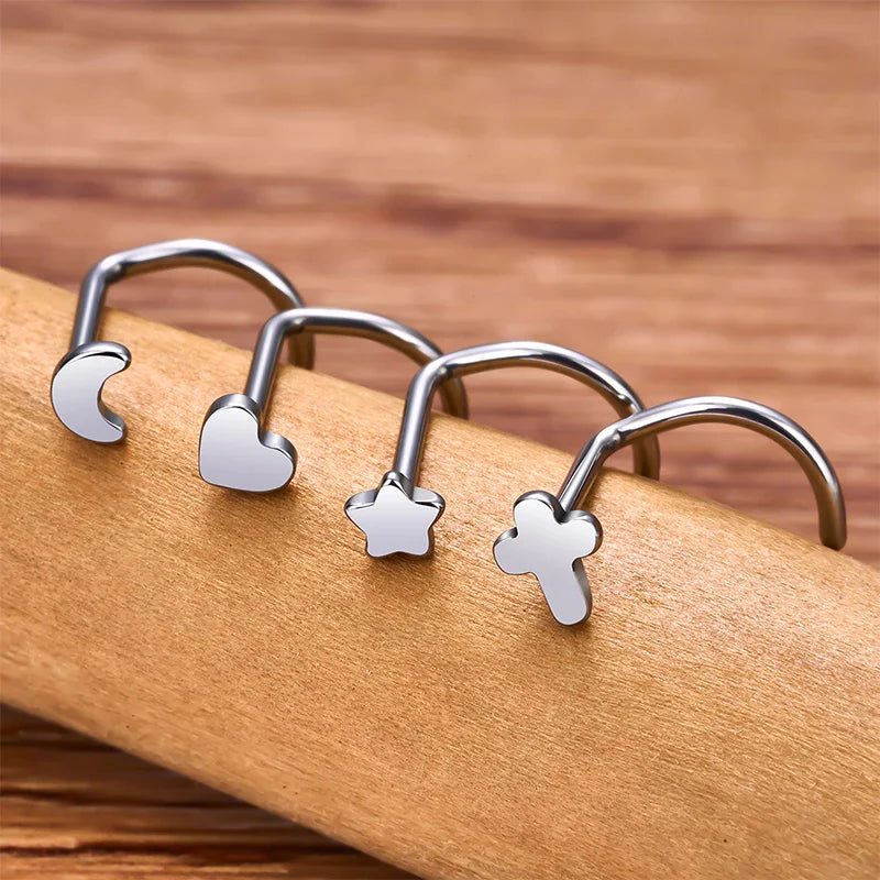 Heart nose stud tiny and cute titanium 20G Rosery Poetry