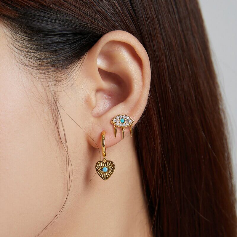 Evil eye and heart earring thejoue