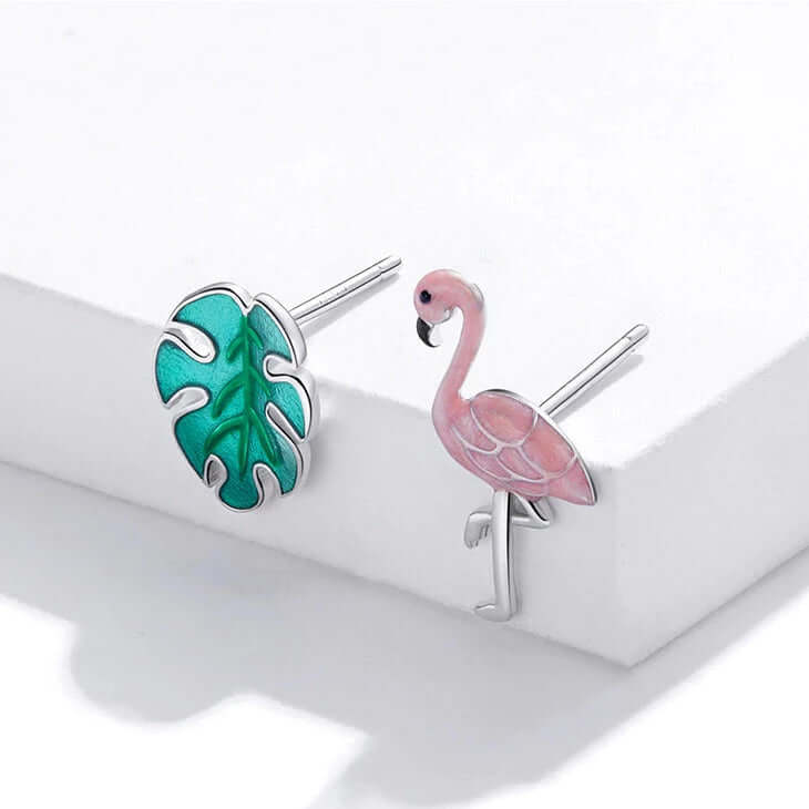 Flamingo earrings thejoue