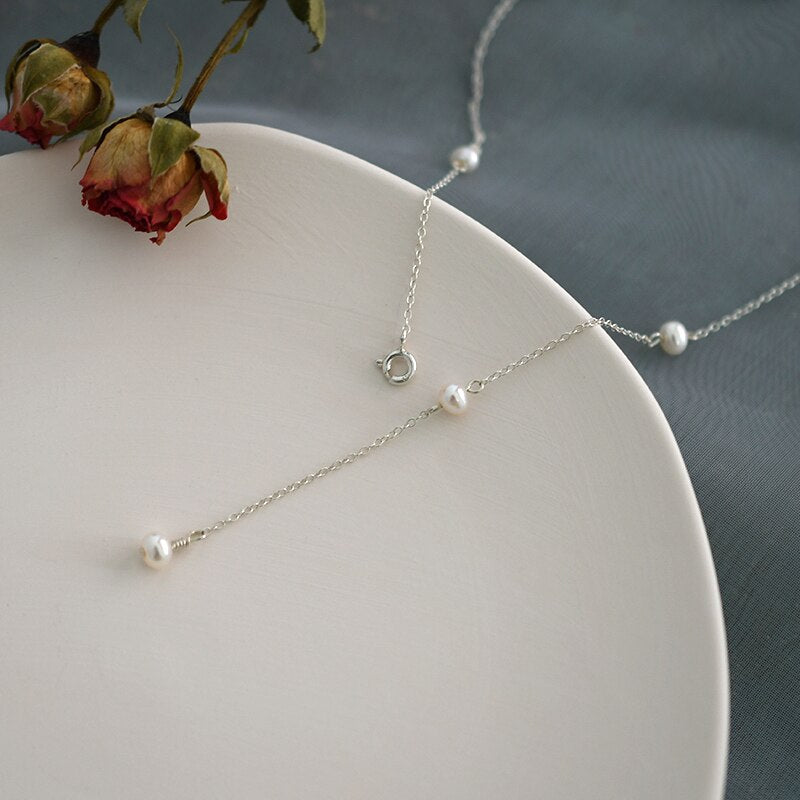 Mini pearl necklace lariat necklace Y-shaped handmade Rosery Poetry
