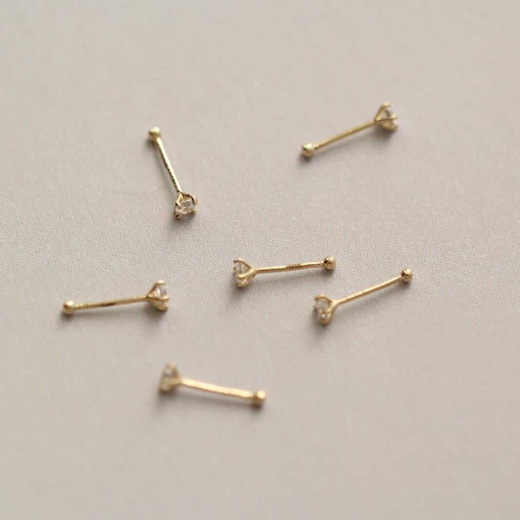 Yellow gold outlet nose stud