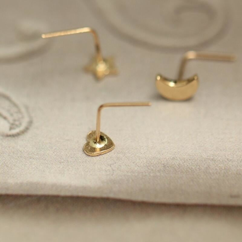 14K gold star nose stud L shaped Rosery Poetry